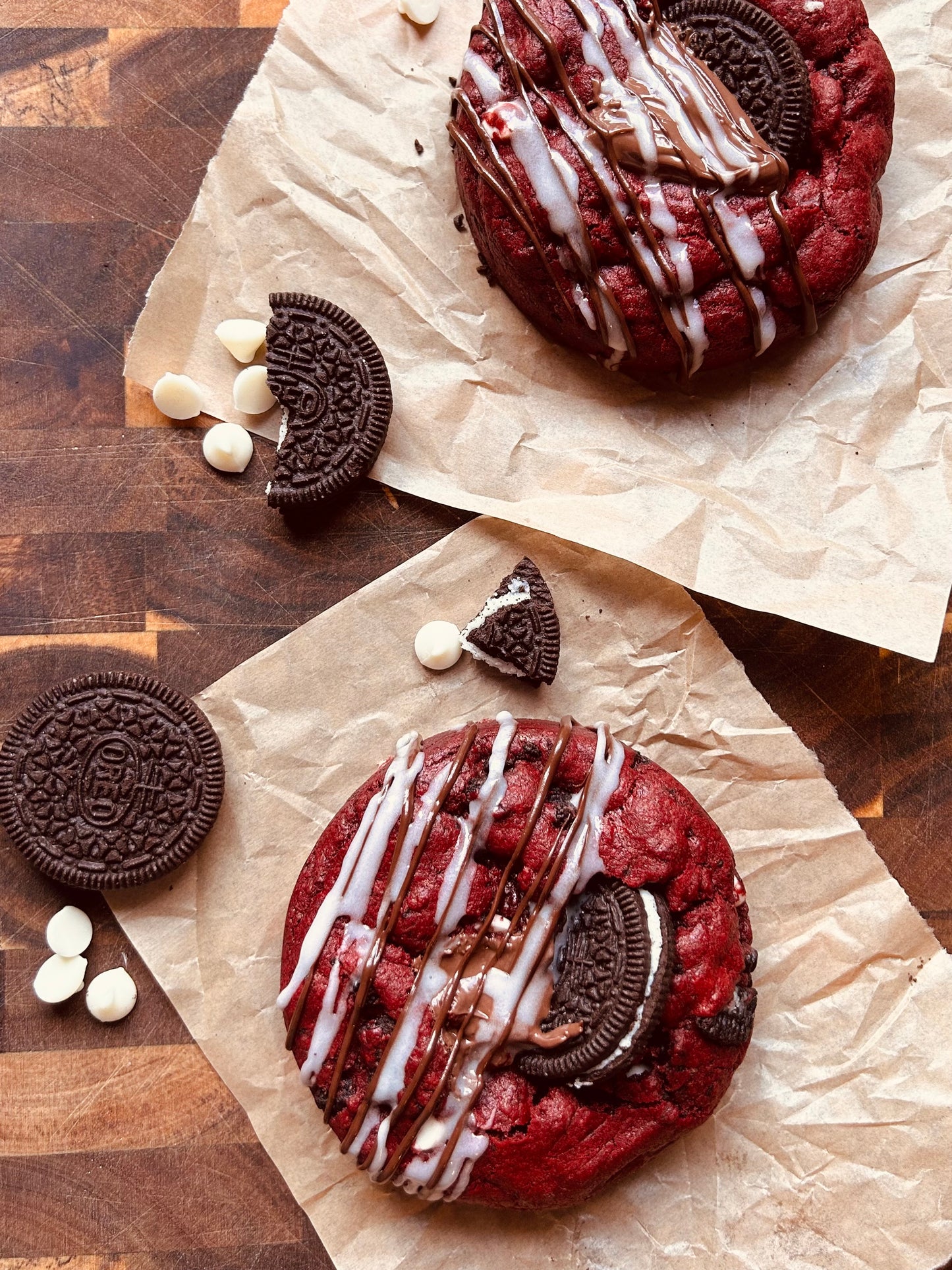 Red Velvet Oreo Cookie